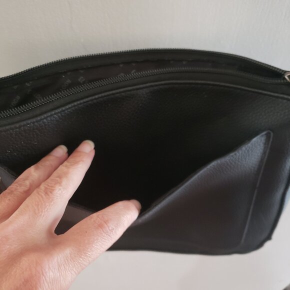 Roots Purse - Picture 3 of 5